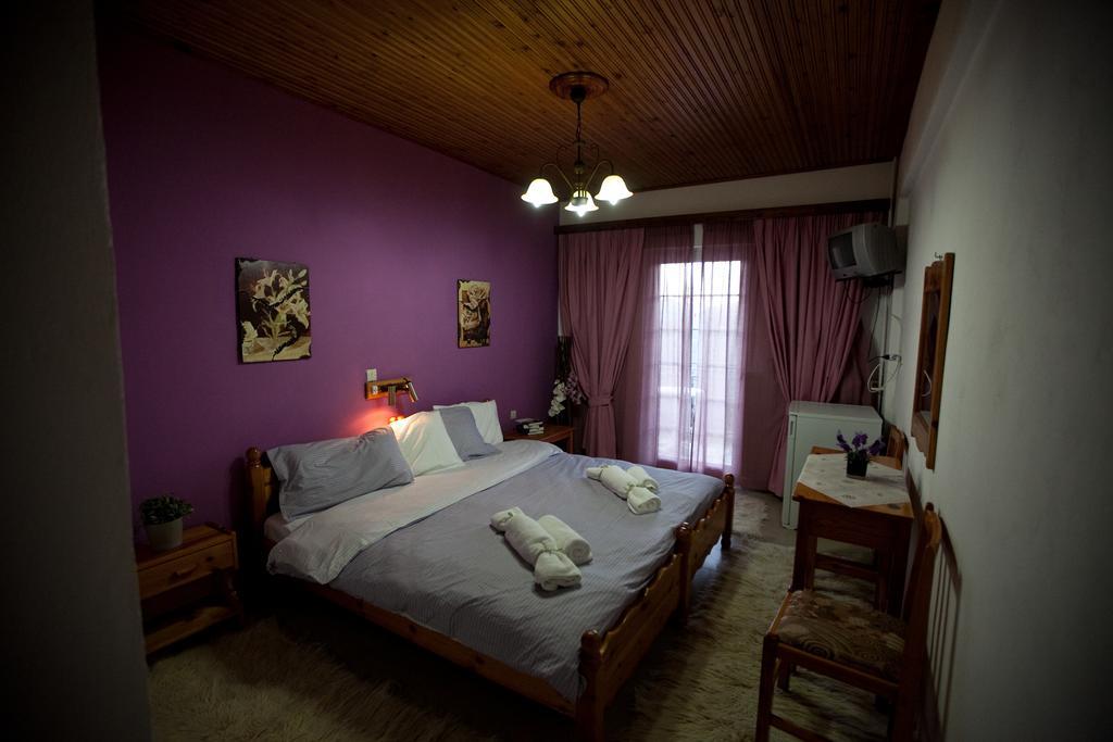 Χenonas Ziakos Loutra Amarantou Quarto foto